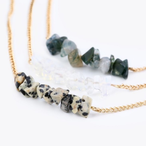 //CLEARANCE// Nature Crystal Necklace - Picture 4 of 5